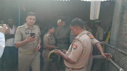 husband murdered wife by slitting her throat with a shovel in Shahjahanpur