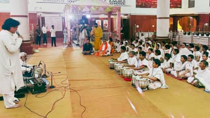 kashi 150 young students from eight states learning rhythmic nuances of music alongside Vedas
