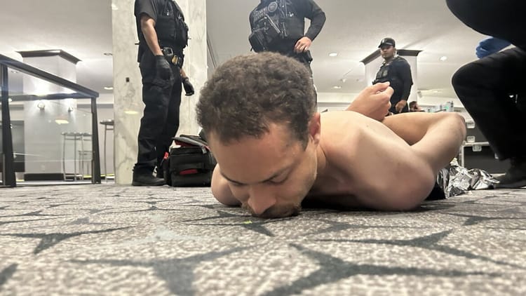 US: आरोपी कोल एलन पर लगा राष्ट्रपति की हत्या की कोशिश का आरोप, अभी और लंबी हो सकती है आरोपों की सूची