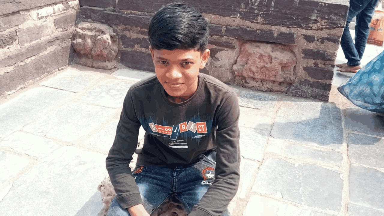 छात्र जिज्ञासु वर्मा
