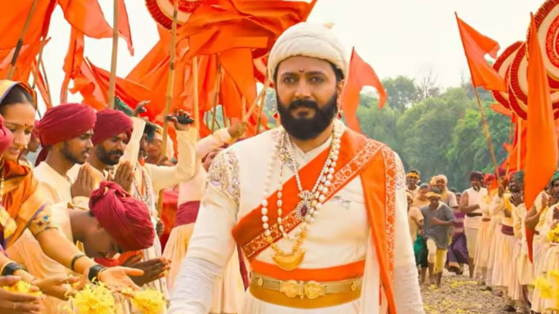 Raja Shivaji Box Office Collection Day 2 know total earning of riteish deshmukh film