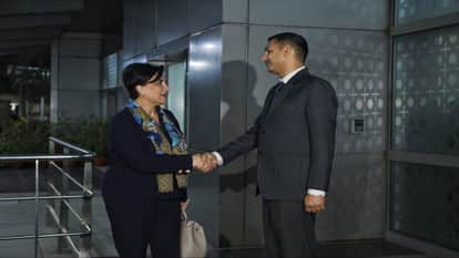 Ecuador's Foreign Minister visits India, discusses expanding cooperation in key areas between Countries