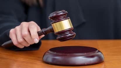 High Court accused belongings found at the scene cannot prove his guilt.