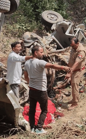 Unnao Joy of Mundan Ceremony Turns into Mourning Dumper Crushes Family 3 Dead