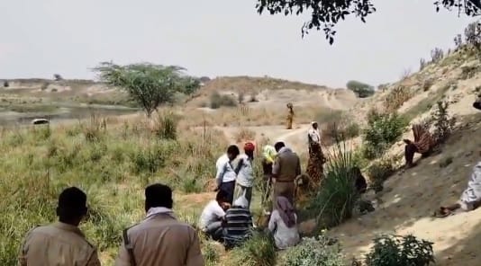 Kanpur Laborer who arrived for wheat harvest commits suicide by hanging body found suspended from tree