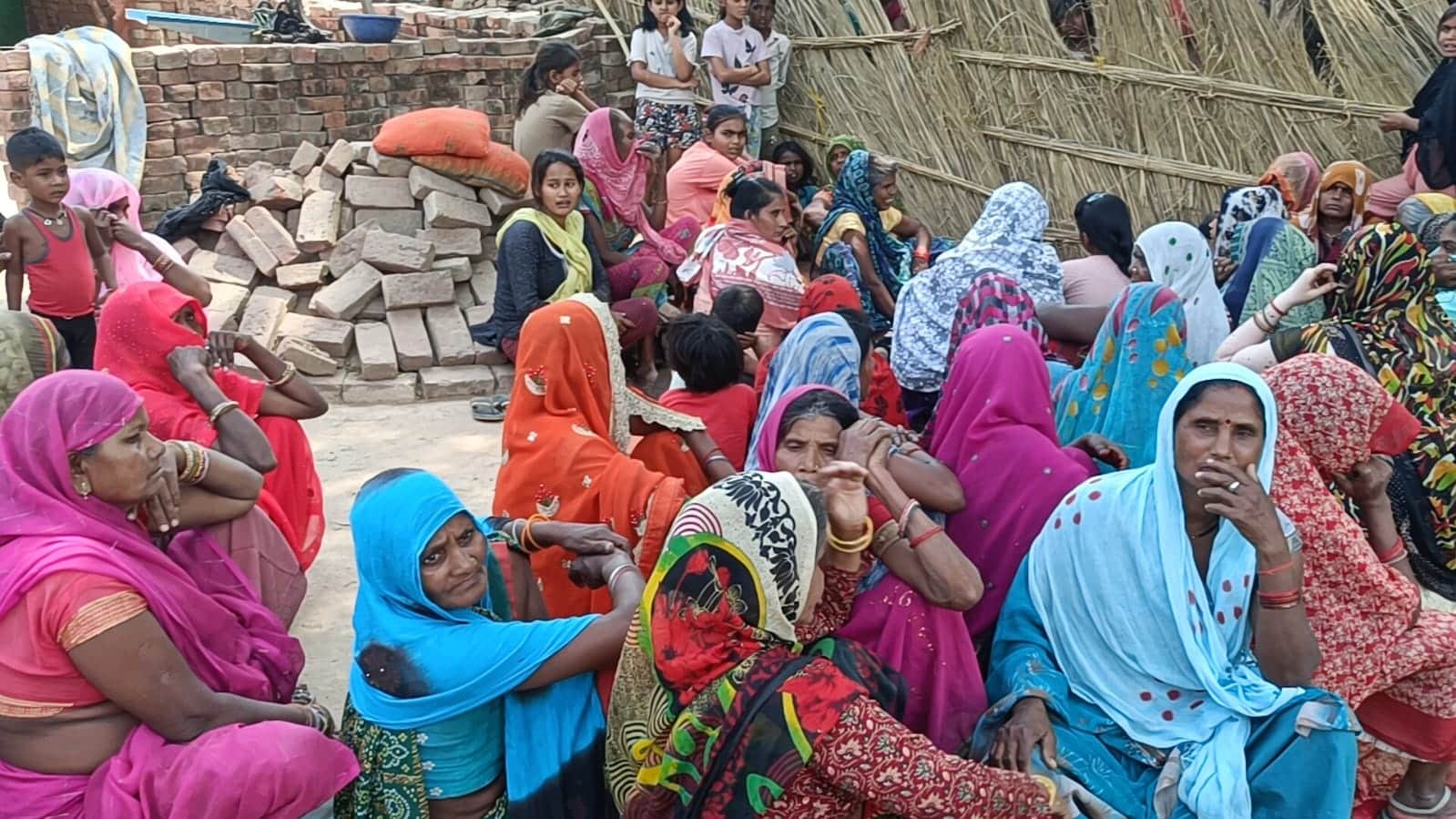 Mother poisons her two daughters then consumes poison herself die in kanpur