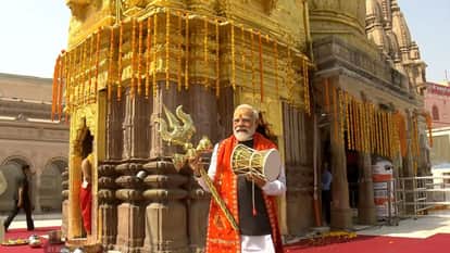 PM Modi in Varanasi Live Updates: Ganga Expressway Inauguration Speech Road Show Photos CM Yogi News in Hindi