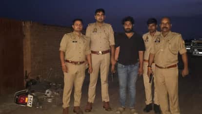 Jhansi: Bookie arrested with pistol in encounter, Rs 22,000 along with coins worth Rs 1.56 crore recovered