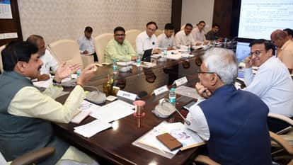 CM Mohan Yadav's review meeting: Floriculture Centre of Excellence to be built in Ujjain, Mango Festival to be