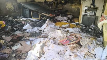 Massive Fire Destroys Tent Warehouse in Aonla Kheda, Goods Worth Lakhs Burnt