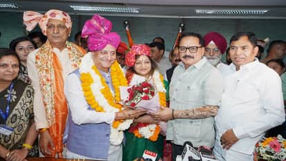 Delhi Mayor Election Result BJPs Pravesh Wahi is Delhis New Mayor