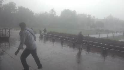 Heavy rain accompanied by storm lashed Agra