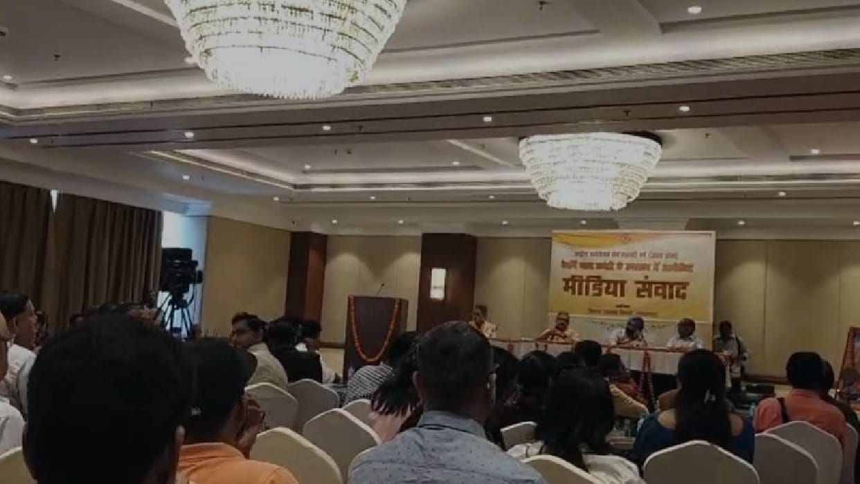 UP: Uproar over UGC issue at RSS media interaction event; Sangh's Co-Publicity Chief fails to provide satisfac