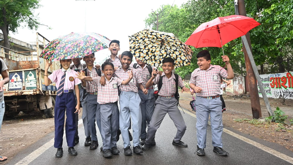 बारिश से गर्मी से मिली राहत