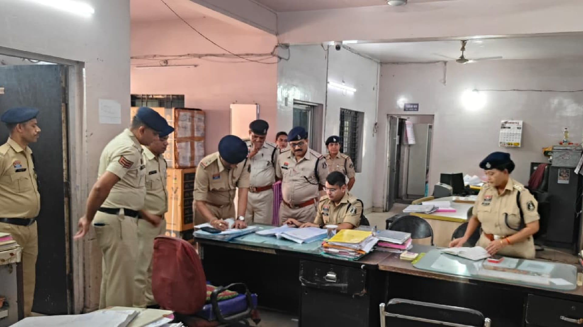 डीसीपी ने बढ़ाई गश्त और लंबित मामलों के त्वरित निराकरण के दिए निर्देश