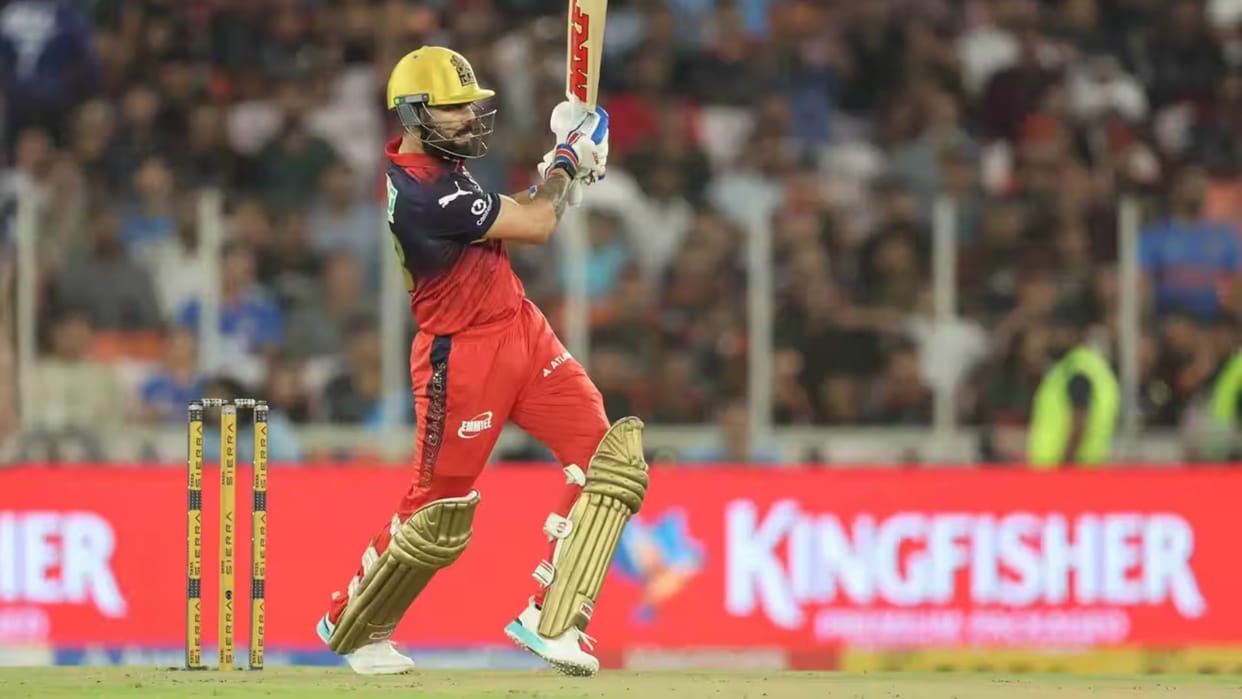 RCB vs KKR IPL Live Score: Royal Challengers Bengaluru vs Kolkata Knight Riders Today Match Scorecard Updates