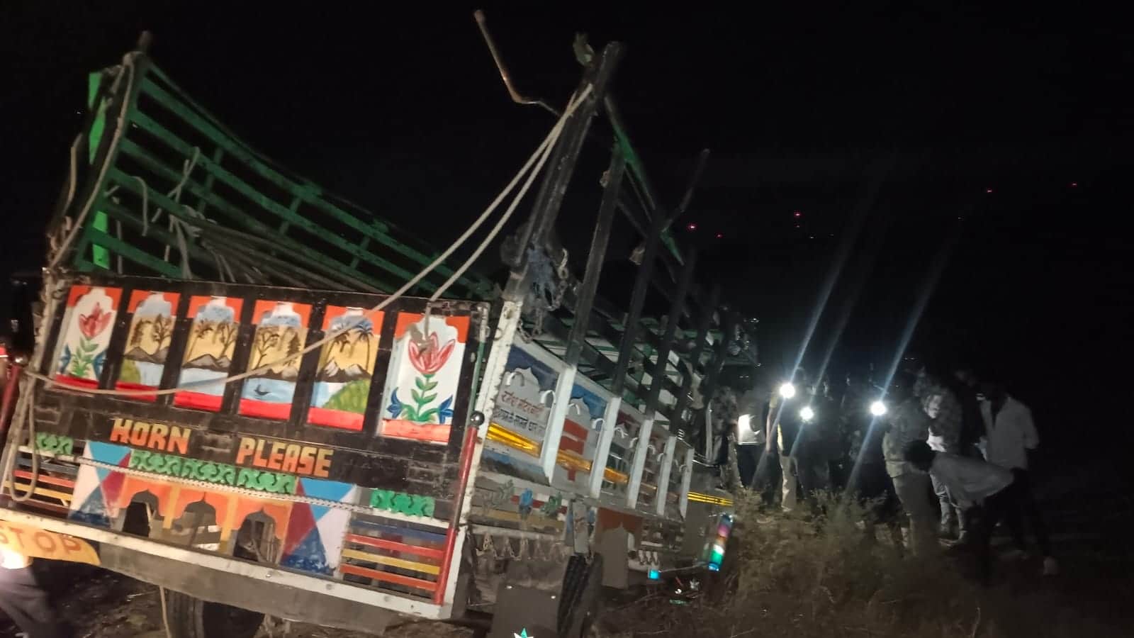 dhar-road-accident-pickup-scorpio-collision-16-dead-many-injured-mp-highway-tragedy