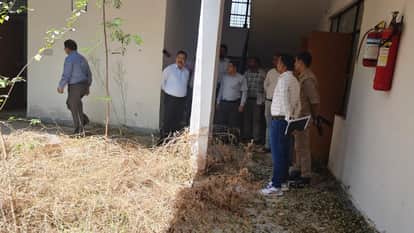 Lalitpur: Defects in hostel construction, inspection reveals the truth