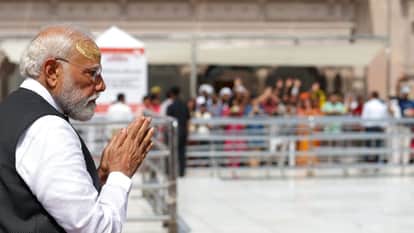 PM Modi Grand Welcome from Bareka to Kashi Vishwanath Temple in Varanasi