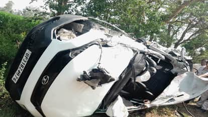 Three Dead Including Bride After Car Collides with Tanker in Shahjahanpur