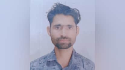 Car runs over father and daughter sleeping outside their home IN Sambhal