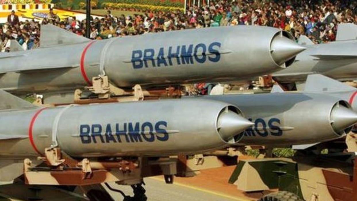 india-vietnam-brahmos-missile-deal-5800-crore-defense-cooperation-defense-ties-south-china-sea