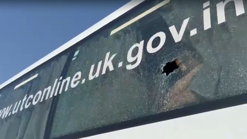 Doon-Delhi Expressway: Stone pelting targets two Volvo buses in Shamli passengers narrowly escape injury