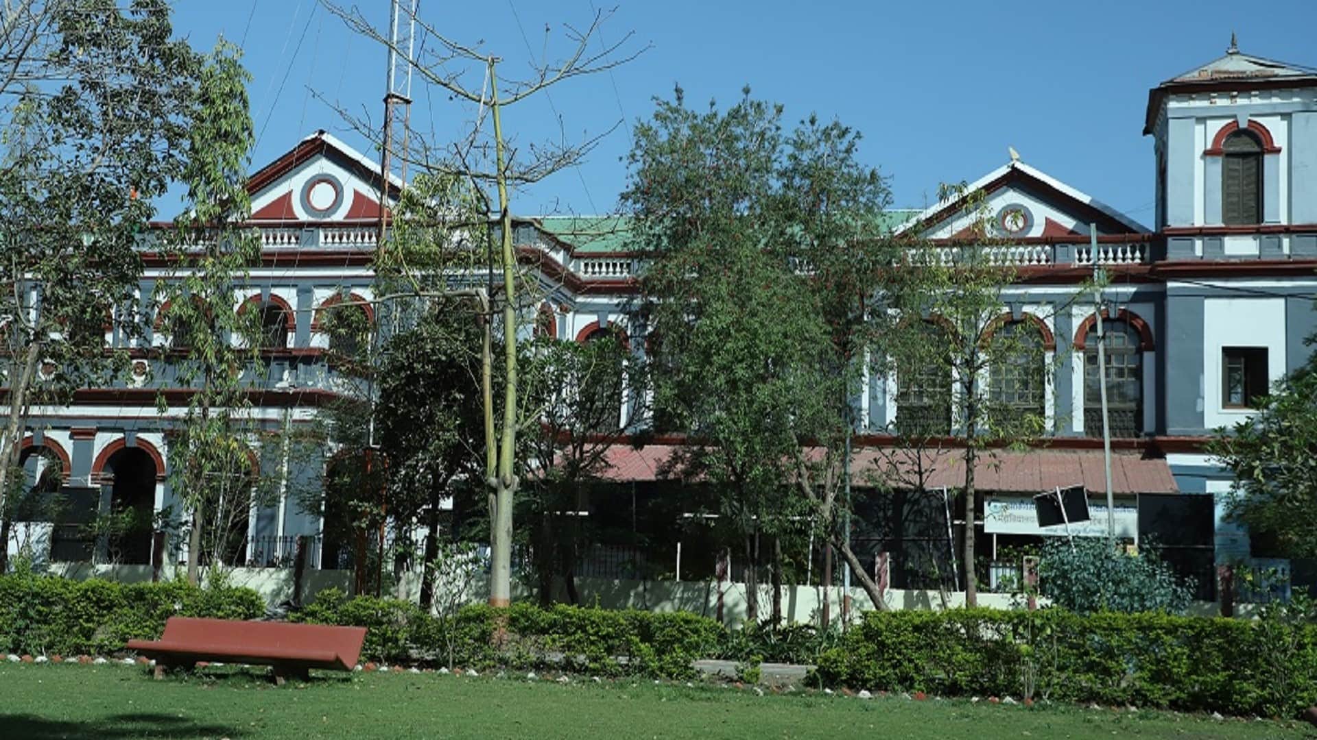 इंदौर होलकर साइंस कॉलेज
