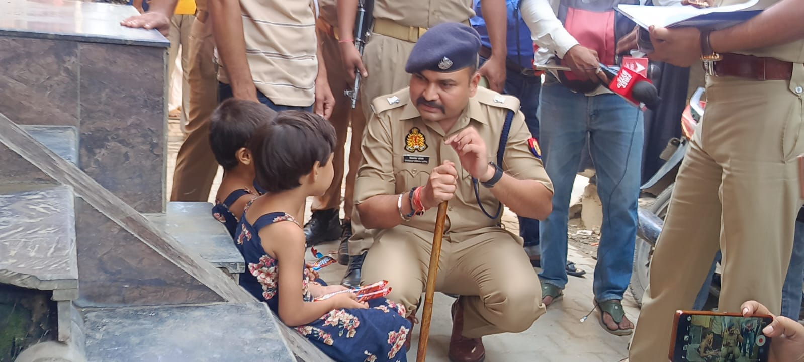 Murder Mystery: Woman Found Throat-Slit in Room in Lisadi gate Meerut, Motive Under Investigation