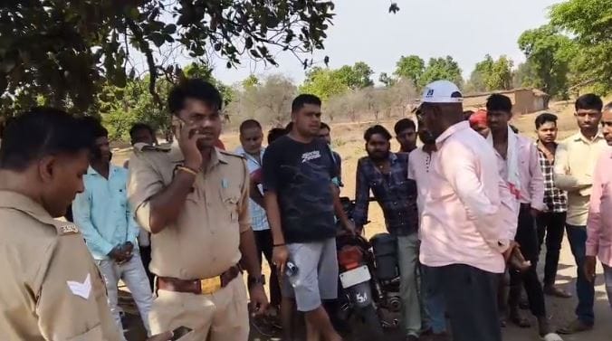 Semi-Naked Body of Married Woman Found Hanging Rope Entangled in Jaw Not Neck Youth Accused