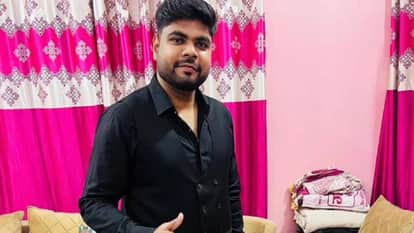 UP: Real Estate Businessman Jumps from 11th Floor After Losing Lakhs in IPL Betting; Weeps to Wife Over Phone