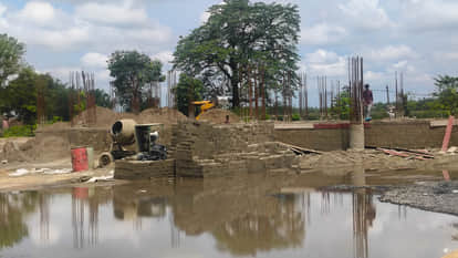 pothia block office construction irregularities kishanganj bihar bdo investigation poor quality work