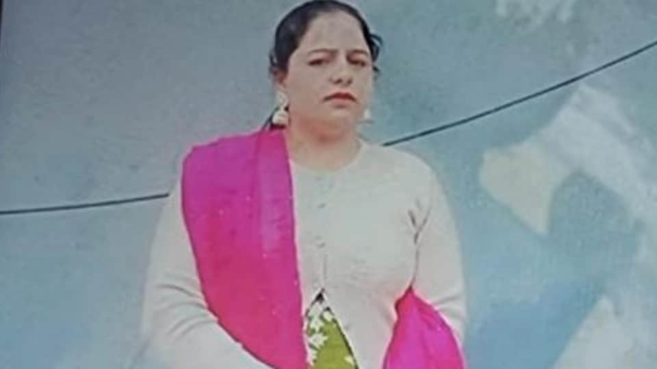 मृतका