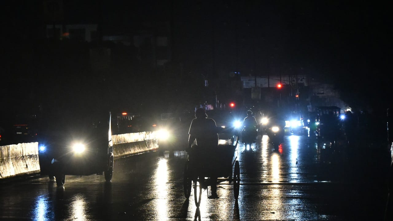 Rain brought relief in Bareilly but storms caused havoc bringing down trees and walls in Bareilly