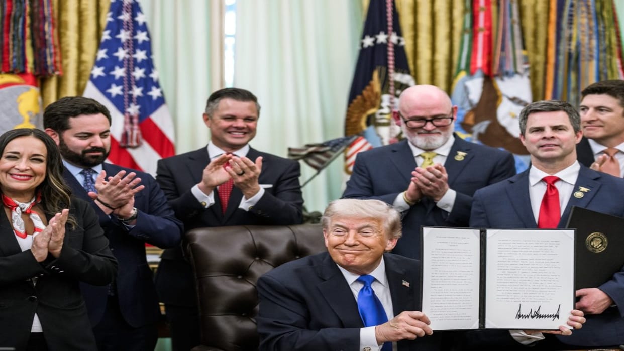 President Trump issues new executive order, government to provide matching funds low-income earners