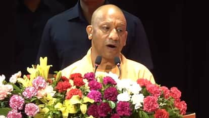 CM Yogi inaugurated Shramveer Gaurav Samahroh and dedicated various schemes for welfare of workers