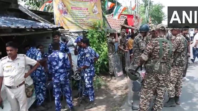 प. बंगाल: मतगणना से पहले फालता में बवाल, लोगों ने TMC नेताओं पर लगाए धमकाने के आरोप; भारी सुरक्षा बल तैनात