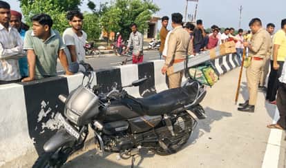 Kannauj Bodies strewn across Greenfield Highway truck runs over motorcyclists three dead one injured
