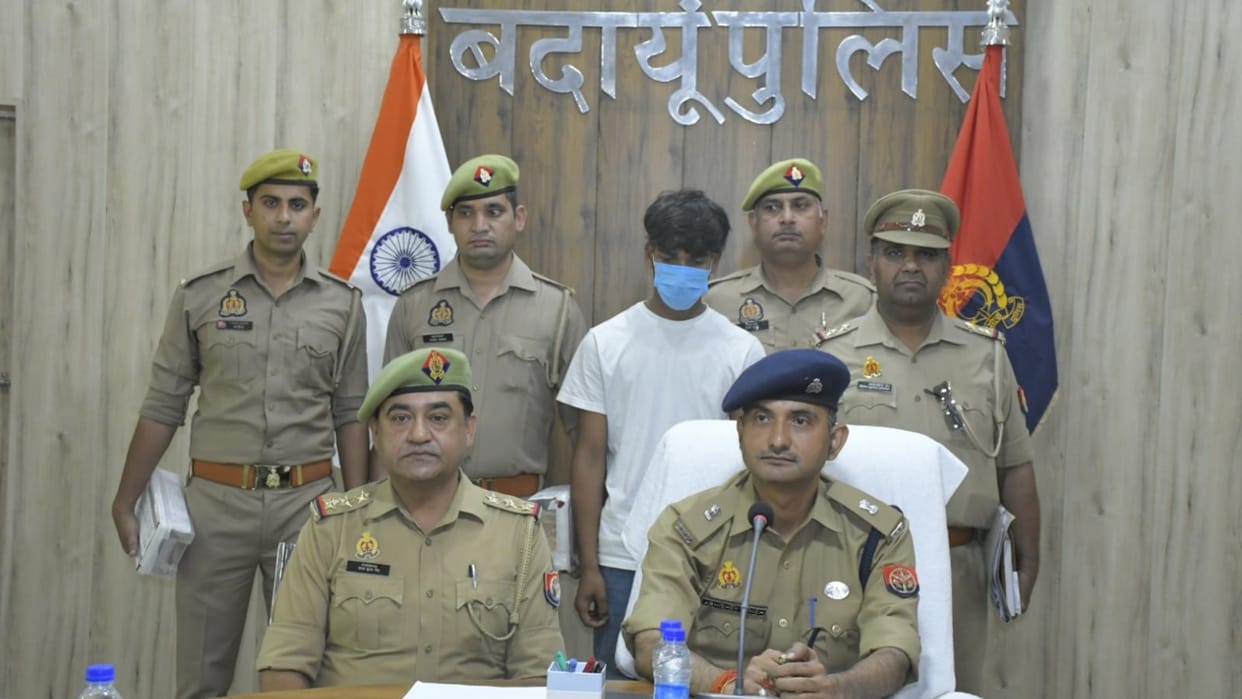 Two students arrested for robbing a businessman in Budaun