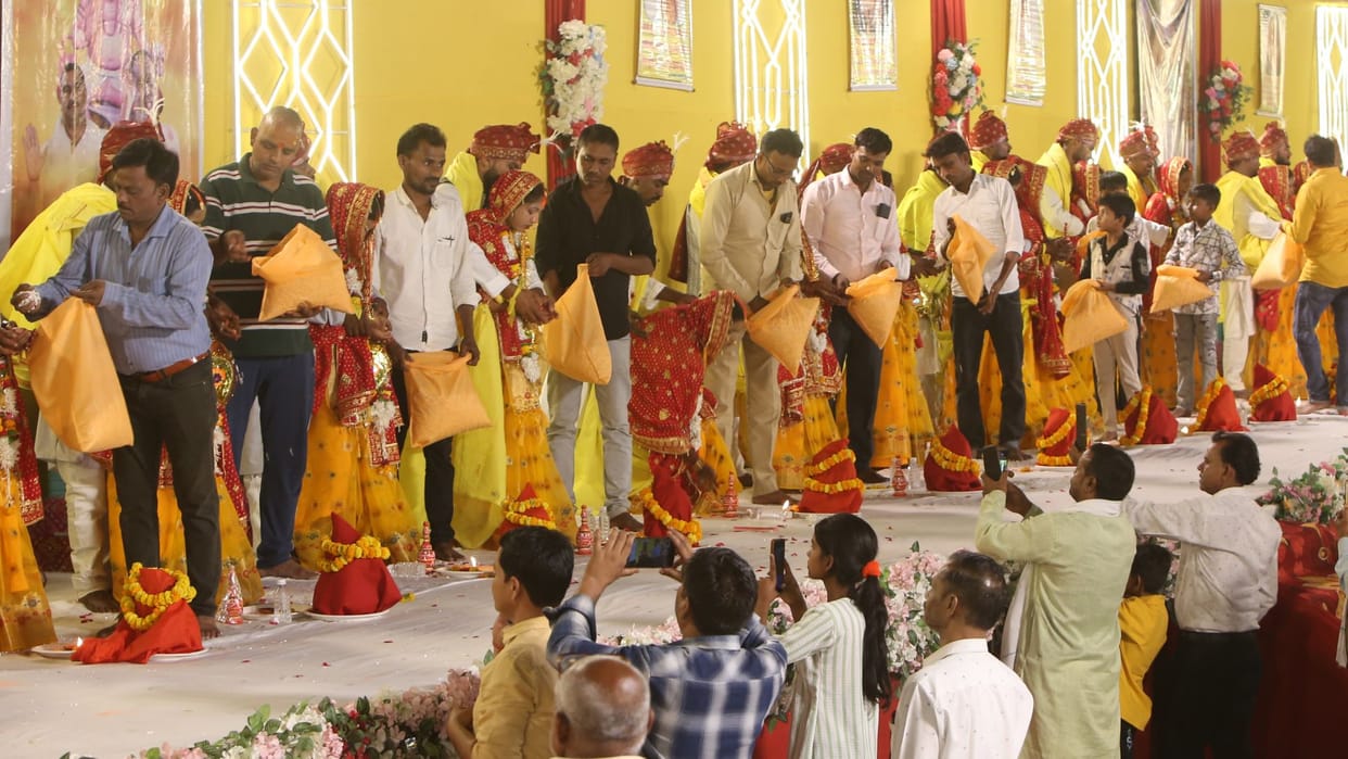 Bihar: Mass wedding of 51 couples, including eight differently-abled couples; CM and several VIPs attend.