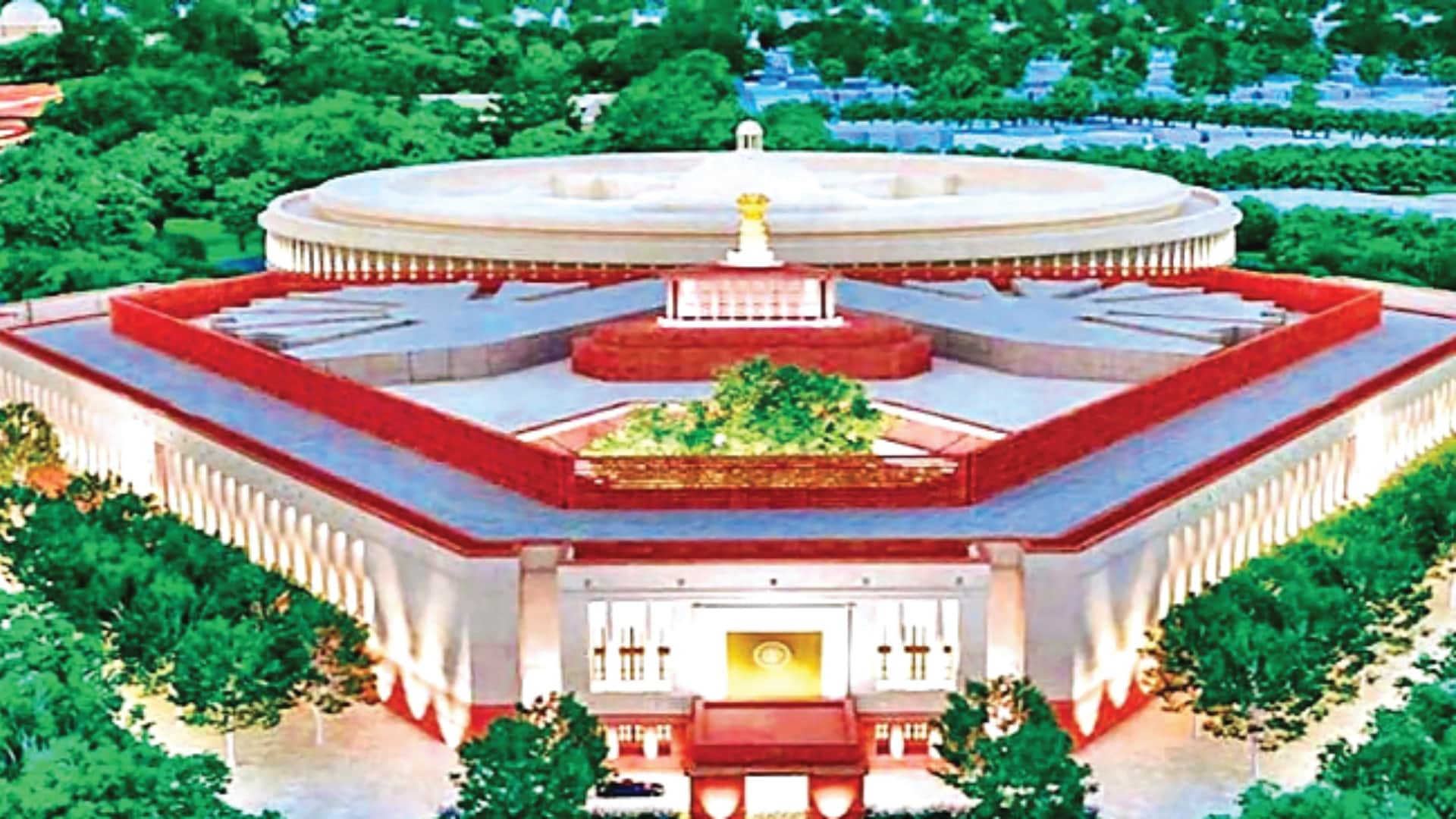 आम आदमी पार्टी आंतरिक संकट से घिरी