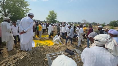 Ambedkarnagar Massacre: Aamir Was a Master at Handling Automatic Pistols; Fired So Heavily at the Police That