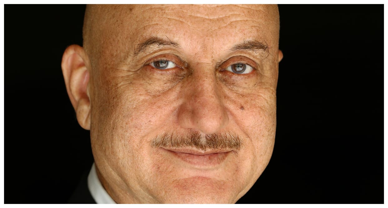 anupam kher share experience bollywood jouney of 55 years with emotional note