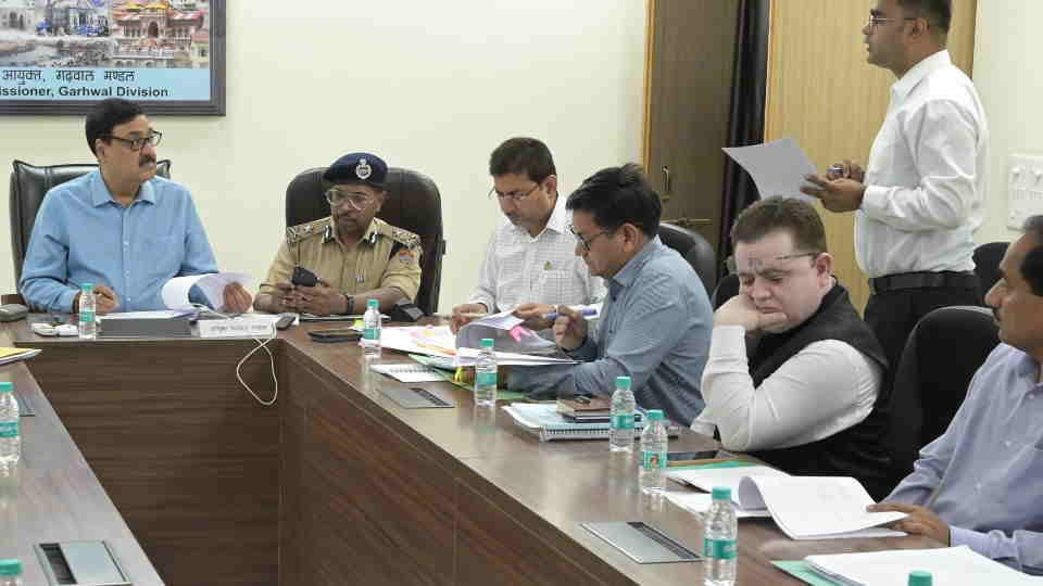 Land Fraud Cases Rise in Dehradun 125 Hearings Held FIRs Filed in 24 Cases