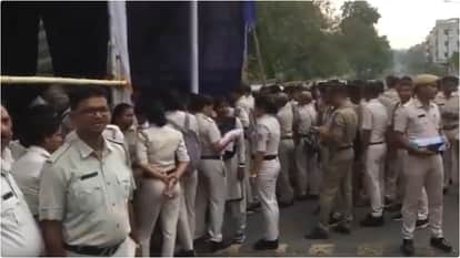 Commotion erupted in Asansol: Mobile Phone Found Near Strong Room; Document from Another Assembly Constituency