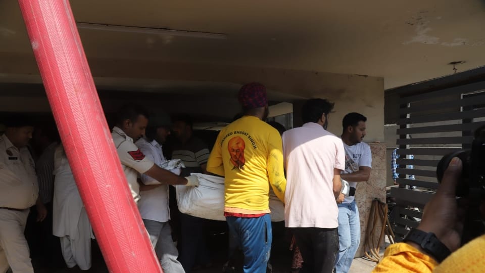 Delhi Vivek Vihar Fire: Child Distress Call Ends After Blast, 9 Killed in Suspected AC Explosion