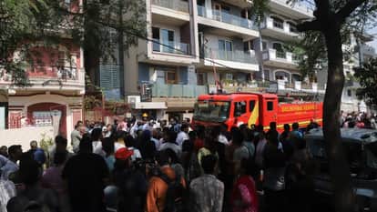 Delhi Vivek Vihar Fire Accident: Infant Found Clinging to Mother Among 9 Dead in Shahdara Blaze