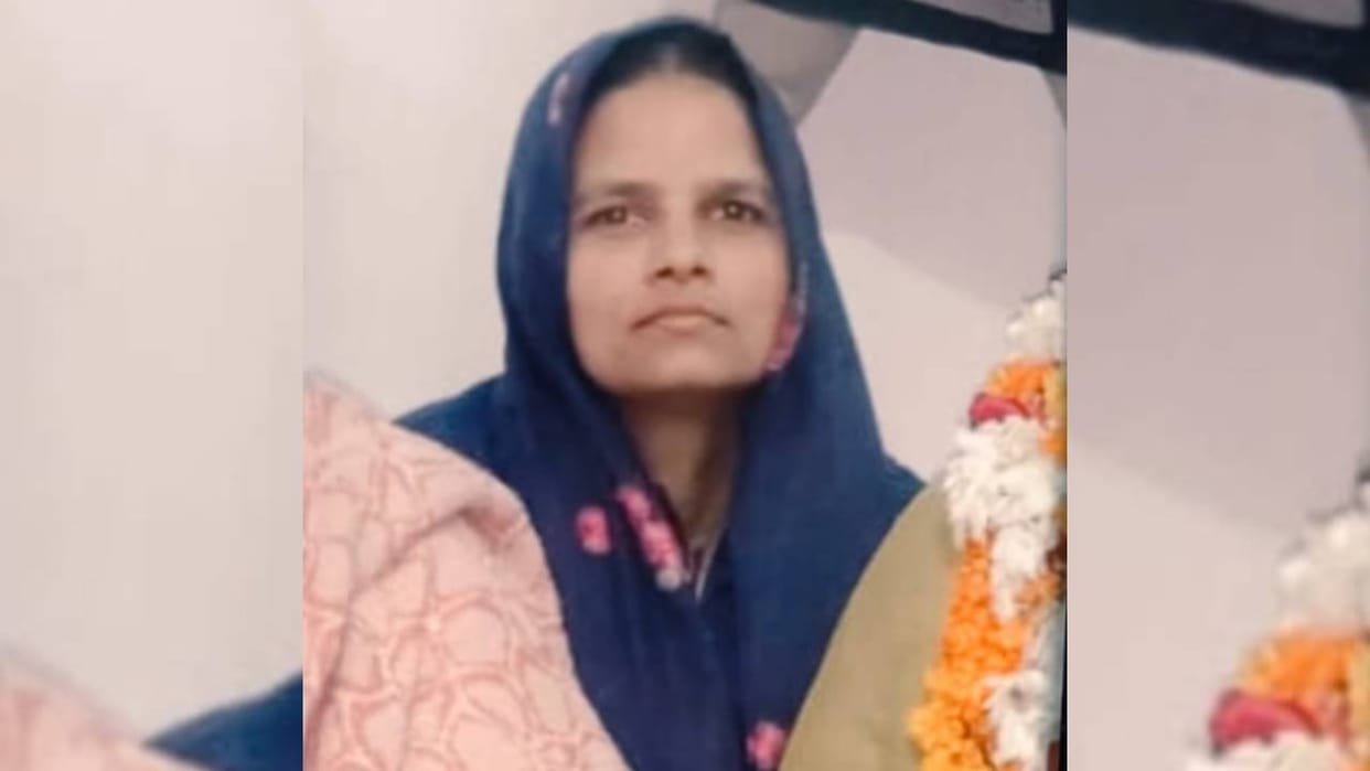 Ambedkar Nagar massacre: Husband Niaz returns from Saudi Arabia, Gasia's funeral to be held today