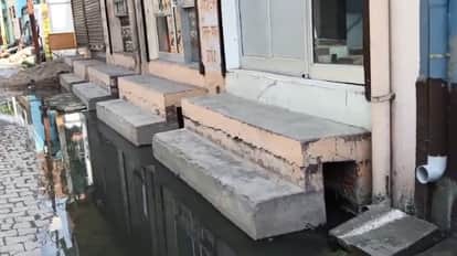 Fatehpur Hellish Living Conditions in Rani Colony Sewage Water Flows on Streets EO said I Have No Information