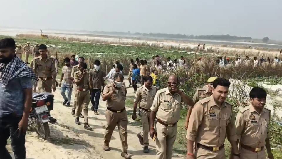 body of young man was exhumed from his grave after 17 days and sent for postmortem In Raebareli